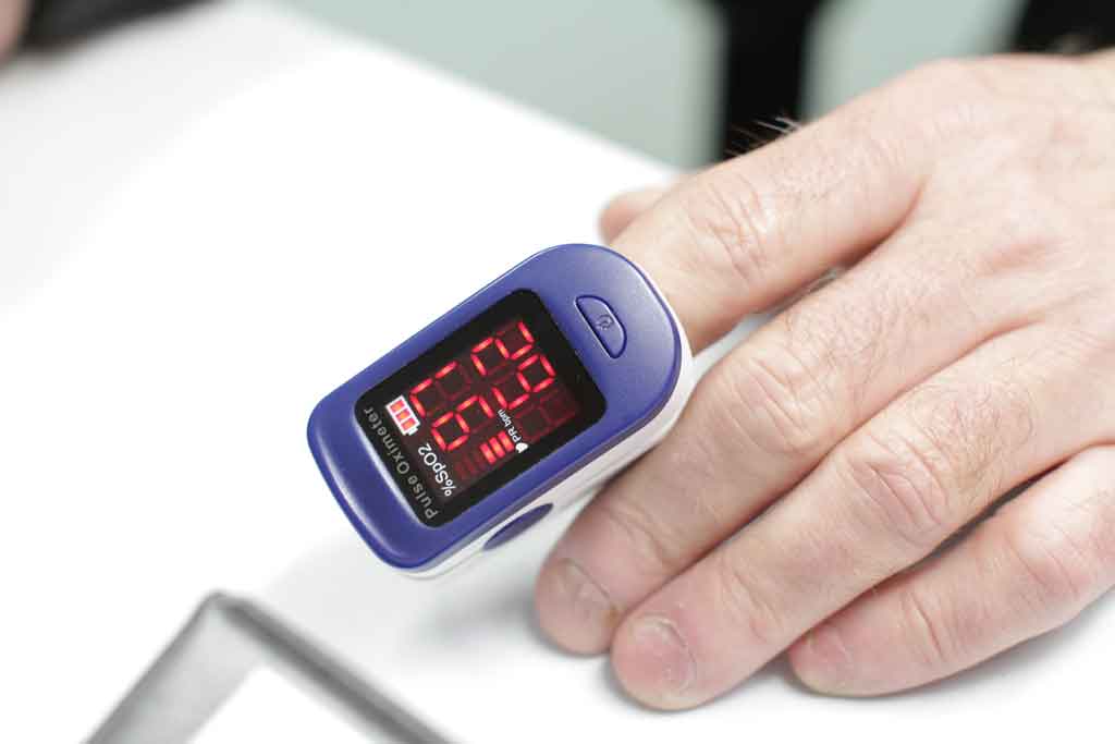 Horizon staff monitoring patient health